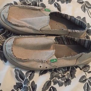 Sanuk women shoes
